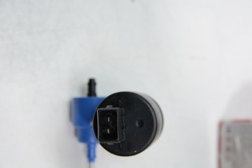 фото thumb №12, Febi bilstein 10275 насос склоомивача, розпилювач скла лобовий