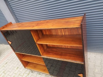 Веб-сайт Лейковского в винтажном дизайне PRL Mid Century