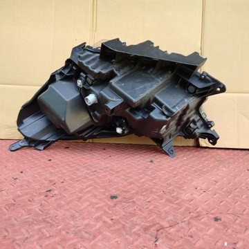 фото thumb №9, Suzuki sx4 s-cross скрос не склеєна демонтаж повний led європа лампа права