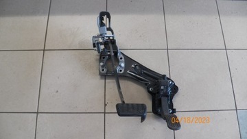 фото thumb №1, Педаль зчеплення toyota c-hr 1.8 гібрид