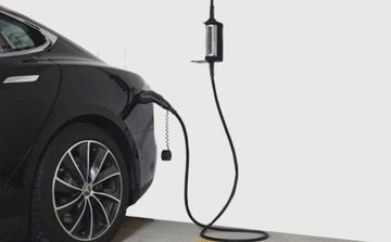 Автомобильное зарядное устройство Wallbox Juice Booster 2