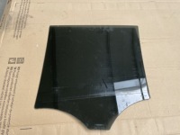 фото thumb №3, Стекло дверь задняя правый mercedes gl w166