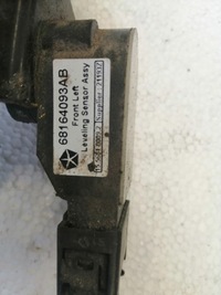 фото thumb №5, Датчик вирівнювання світла jeep grand cherokee mk2 68164093ab