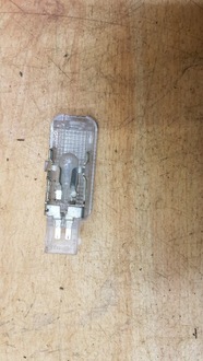 фото thumb №2, Лампа освітлення двері audi a6 c5