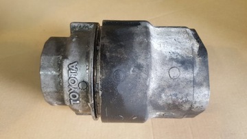 фото thumb №1, Toyota verso 04-08 d4d корпус фильтра масла крышка основание