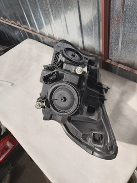 фото thumb №7, Лампа правая перед mercedes vito a447 447 обычная