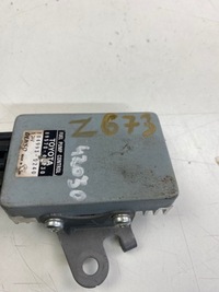 фото thumb №6, Toyota блок керування насоса пального 89570-42030