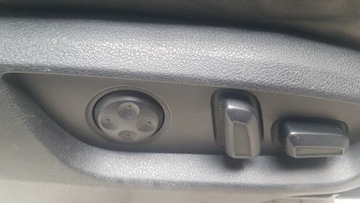 фото thumb №5, Сидіння диван задня audi q7 4l0 s-line алькантара