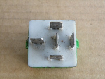 фото thumb №5, Peugeot citroen реле вентилятора 35a03531 g.cartier