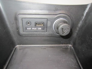 фото thumb №5, Hyundai ix20 тунель середній вхід usb