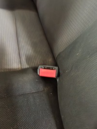 фото thumb №1, Кліпса поперечина задня права vw golf 4