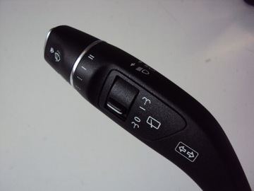 фото thumb №4, Переключатель комбинированный mercedes c-klasa w205