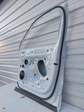 фото thumb №12, Дверь передние правые перед vw touareg 3 iii eu