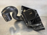 фото thumb №1, Ловушка воздухозаборник воздуха renault trafic iv 4 2.0 dci