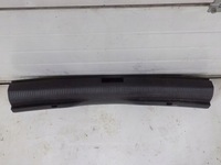 фото thumb №1, Vw passat b6 05- пластик поперечина заднього kombi