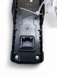 фото thumb №8, Lexus rx v 2023 кнопки вікон 8404048240