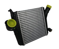 фото thumb №1, Интеркулер audi q8 2018 - 2024 / правый