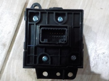 фото thumb №3, Кнопка тормоза ручного lexus rx450