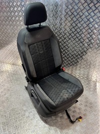 фото thumb №1, Сиденье перед правый vw t-roc 17- r-line