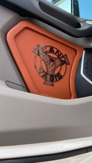 фото thumb №2, Обшивки дверь scania s / r подсвечиваемые 24v