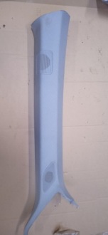 фото thumb №1, Обшивка стойка правое audi a5 sportback 8w8867234g светлый