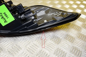 фото thumb №10, Toyota corolla cross 2020- лампа зад ліва led usa