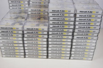 MAXELL UR-F 90 кассета