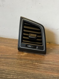 фото thumb №1, Vw t6 решітка обдув консолі права