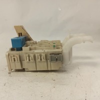 фото thumb №8, Toyota yaris ii коробка предохранителей 82730-52700