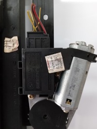 фото thumb №8, Range rover vogue l322 люк