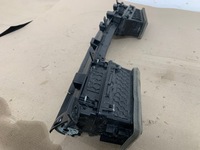 фото thumb №9, Ford mustang mach-e 2021r решітка обдув середня панелі приладової панелі