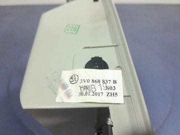 фото thumb №6, Skoda superb iii лампочки бардачок стеля 3v0868837b