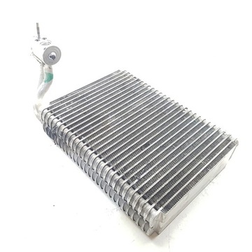 фото thumb №1, Радиатор нагревателя кондиционера 300c 3.0 crd