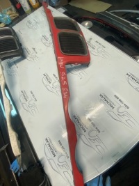 фото thumb №1, Решётка радиатора решётка радиатора бампера перед bmw e34