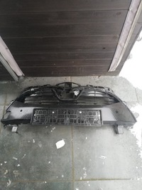 фото thumb №1, Toyota yaris iv 2020- решітка радіатора решітка радіатора решітка бампера