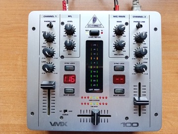 DJ-микшер Behringer Pro Mixer VMX100