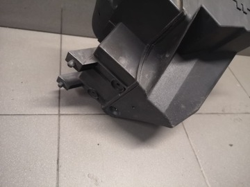 фото thumb №6, Корпус фильтра воздуха a8 d2 2.5 tdi 059133837j