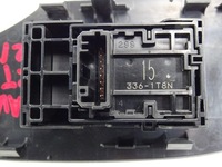 фото thumb №10, Rav4 5 v перемикач вікон правий задня 74271-42110