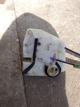 фото thumb №5, Mazda 3 iii r13-18 замок двері правий зад hb оригінал