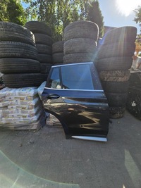фото thumb №1, Двері праві задні праві зад bmw x3 g01 рестайлінг