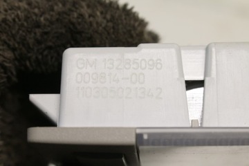 фото thumb №3, Лампа освещение кабины opel astra j