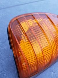 фото thumb №5, Поворотник правый mercedes w123 fift