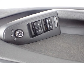 фото thumb №10, Обивка боковина дверь левый перед audi a5 8t 8t8867105 европа!!