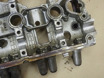 фото thumb №14, Audi a4 b8 a5 a6 c6 2.0 tfsi крышка клапанов головки 06h103475h