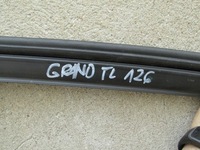 фото thumb №2, Прокладка рамки дверь зад левая grand c-max mk2 2011 год