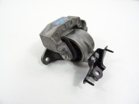 фото thumb №1, Toyota rav4 v 5 2.5 гібрид подушка двигуна кронштейн