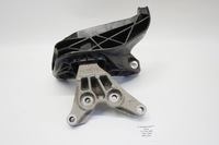 фото thumb №1, Кронштейн подушка двигателя 1.2 thp opel grandland x