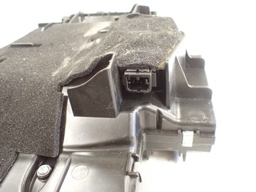 фото thumb №8, Воздуховод под сиденья левый mercedes w221 a2218300346