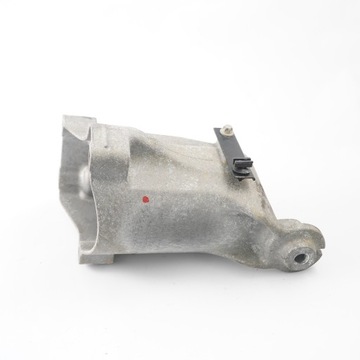 фото thumb №10, Mercedes w639 om651 лапи кронштейн двигуна права