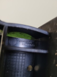 Renault captur clio iv 4 кронштейн  бампера права 620923103r абсорбер правий в Україні, фото thumb